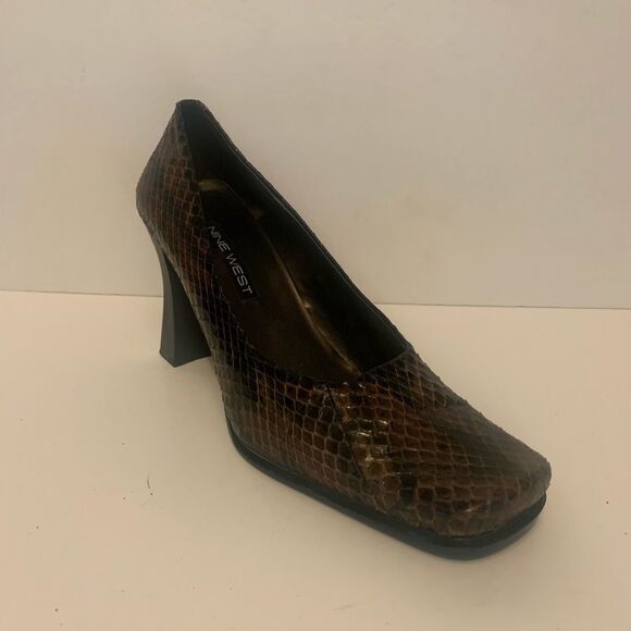 Nine West snake skin dress pumps - Picture 2 of 5
